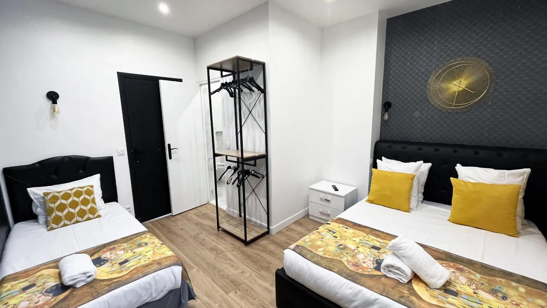 Urban Flat 157 - Coco Chanel Flat In Montorgueil Paris 0*,
